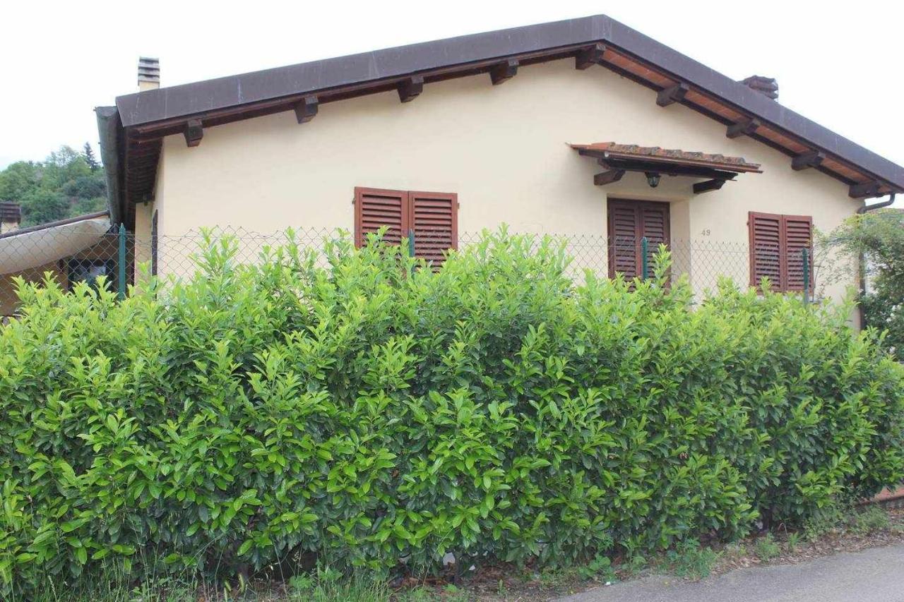 Casa Vacanza Il Laghetto Bea Dicomano ภายนอก รูปภาพ
