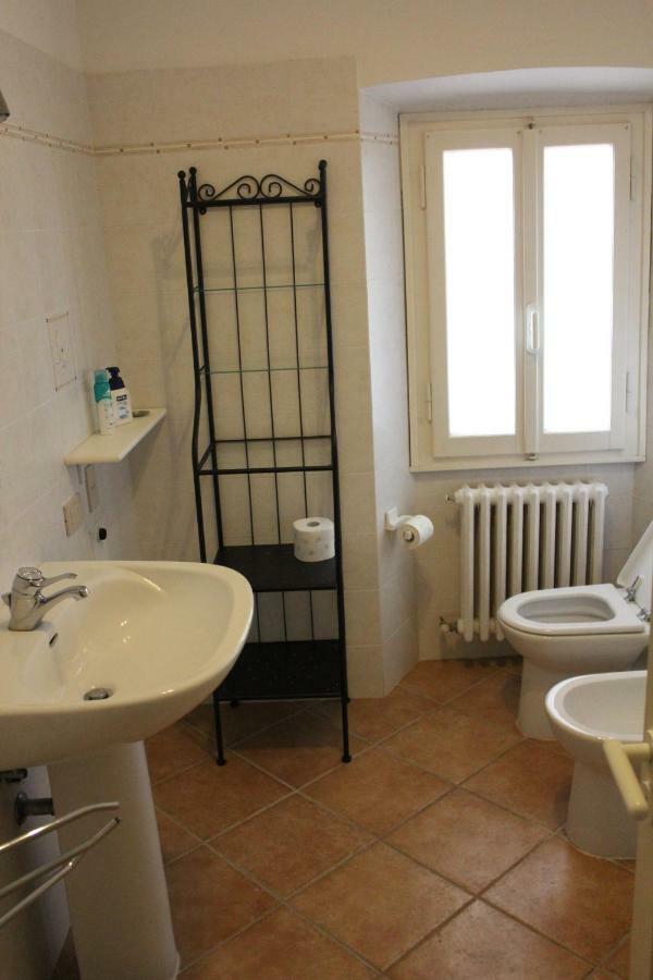 Casa Vacanza Il Laghetto Bea Dicomano ภายนอก รูปภาพ